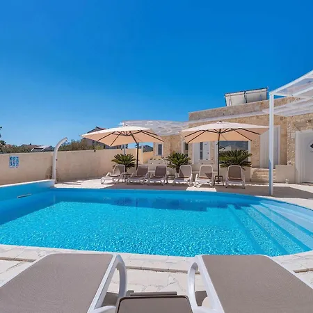 Feriatum Lissa Ferienhaus Zadar