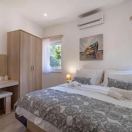 Сasa de vacaciones Feriatum Lissa *