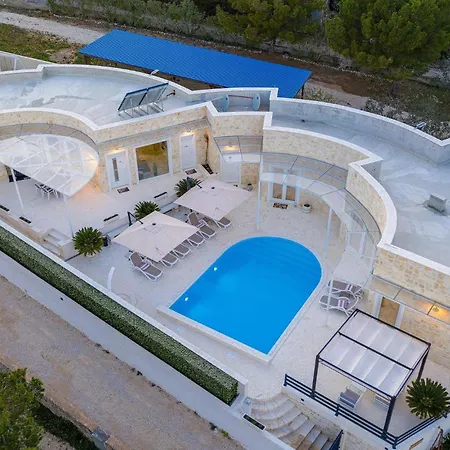 Сasa de vacaciones Feriatum Lissa *