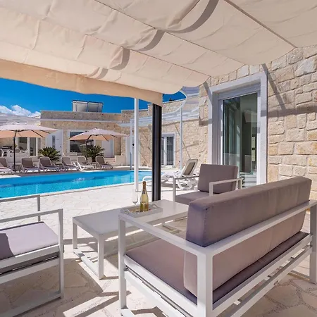 Feriatum Lissa * Zadar