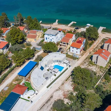 Feriatum Lissa Zadar