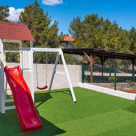 Feriatum Lissa Сasa de vacaciones Zadar